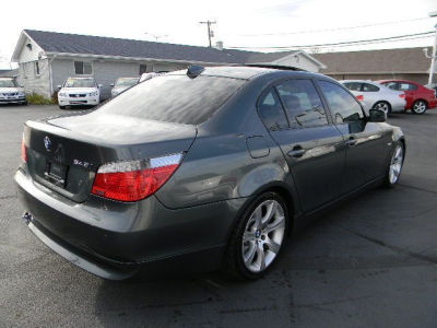2004 BMW 545 i
