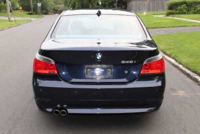 2005 BMW 545  i