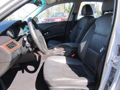 2004 BMW 545 i