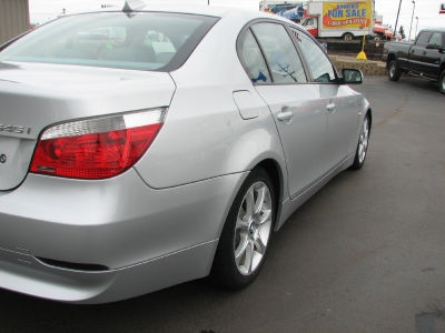2004 BMW 545  i