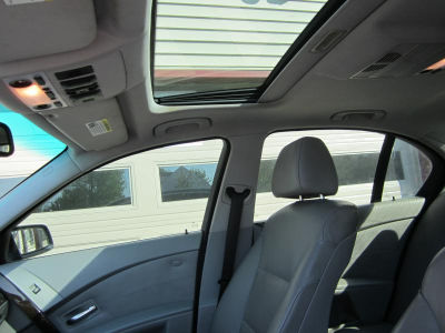 2004 BMW 545  i