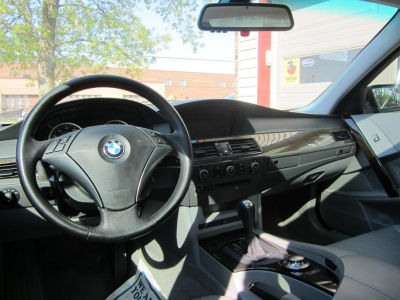 2004 BMW 545  i
