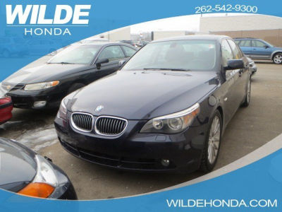 2004 BMW 545  iA