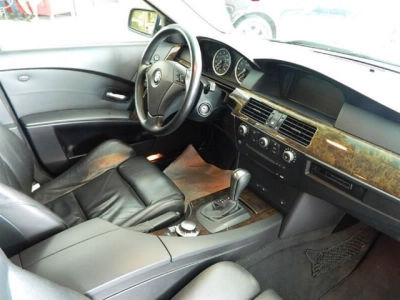 2004 BMW 545 i