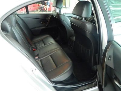 2004 BMW 545 i