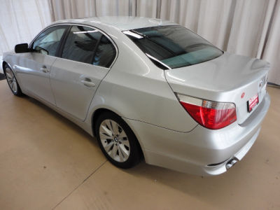 2004 BMW 545  i