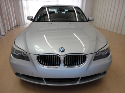 2004 BMW 545  i