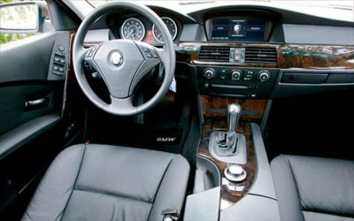 2005 BMW 545  i
