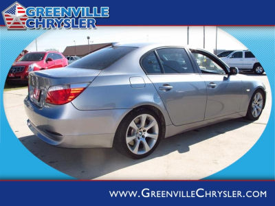 2004 BMW 545  i