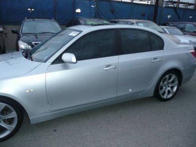 2005 BMW 545  i