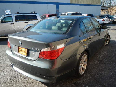 2004 BMW 545 i