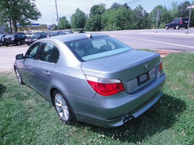 2004 BMW 545  i