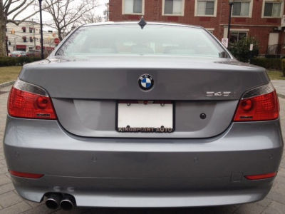 2005 BMW 545 i