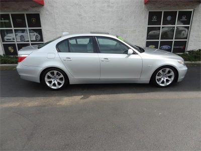 2004 BMW 545 i