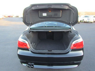 2004 BMW 545  i