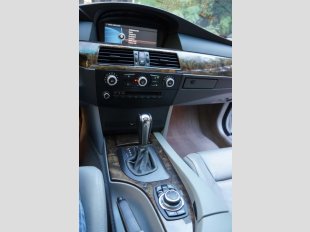 2004 BMW 545 i