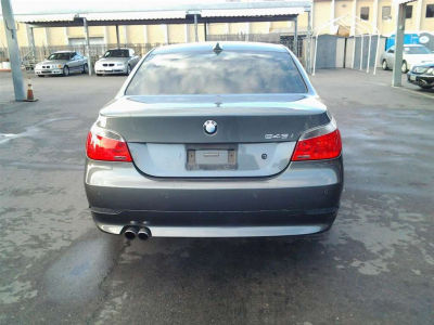 2005 BMW 545 i