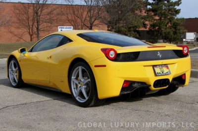 2013 Ferrari 458 Italia Base