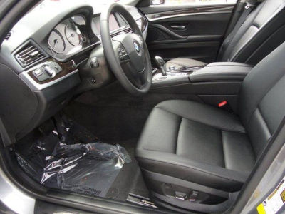 2012 BMW 528  i