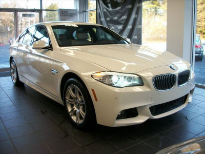 2012 BMW 528  i xDrive