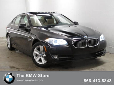 2012 BMW 528  i xDrive