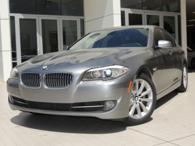 2011 BMW 528  i