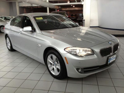 2012 BMW 528  i xDrive