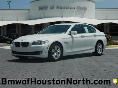 2012 BMW 528  i xDrive