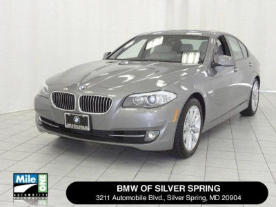 2012 BMW 528  i xDrive
