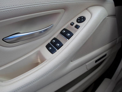 2012 BMW 528  i