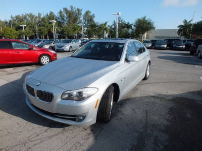 2013 BMW 528 i