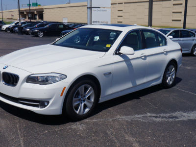 2011 BMW 528  i