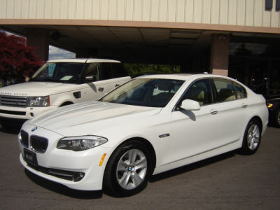 2011 BMW 528  i