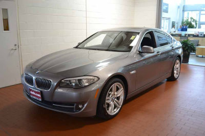 2011 BMW 528  i