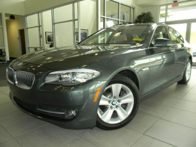 2011 BMW 528  i