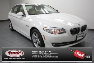 2011 BMW 528  i