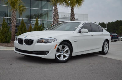 2011 BMW 528 i