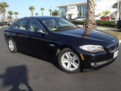 2011 BMW 528 i