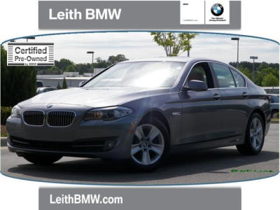 2011 BMW 528 i