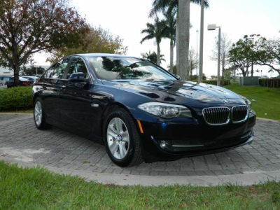 2011 BMW 528 i