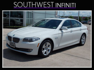 2011 BMW 528 i