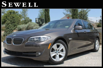 2011 BMW 528 i