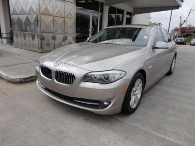 2011 BMW 528 i