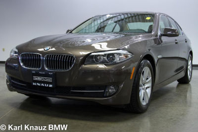 2011 BMW 528 i