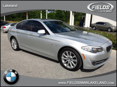 2011 BMW 528 i