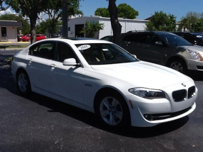 2011 BMW 528  i