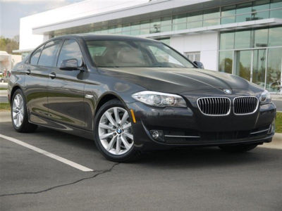 2011 BMW 528  i