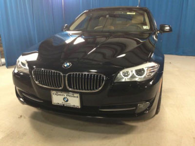 2011 BMW 528  i