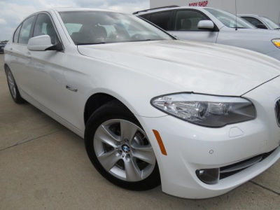 2011 BMW 528  i