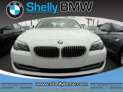 2011 BMW 528  i